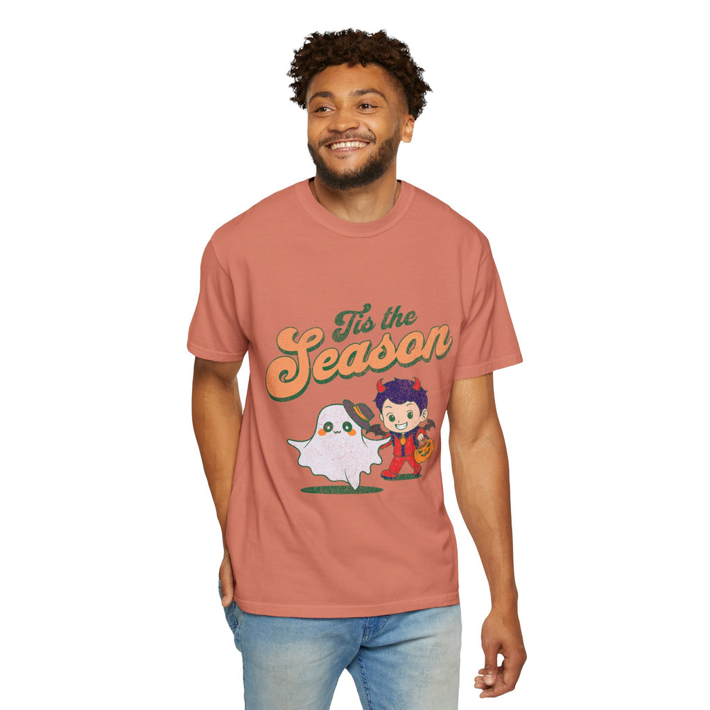 Tis the Season Halloween Ghost T-shirt | Cute Trick-or-Treat Kid Design